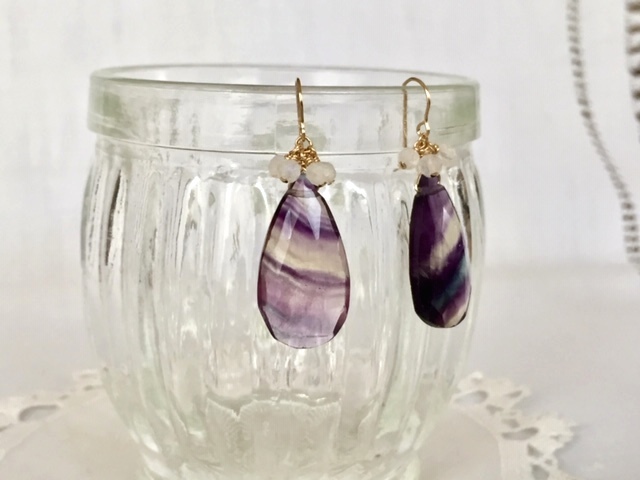 ＊14kgf マルチカラーフローライトのドロップピアス②