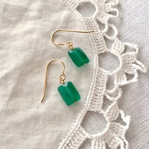 14kgfグリーンアゲートピアス/イヤリング 14kgf グリーンオニキス スクエアのピアス イヤリング ピアス