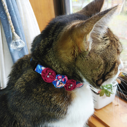 【受注製作】真っ赤なお花の猫ちゃん用首輪セット　その２ 2枚目の画像