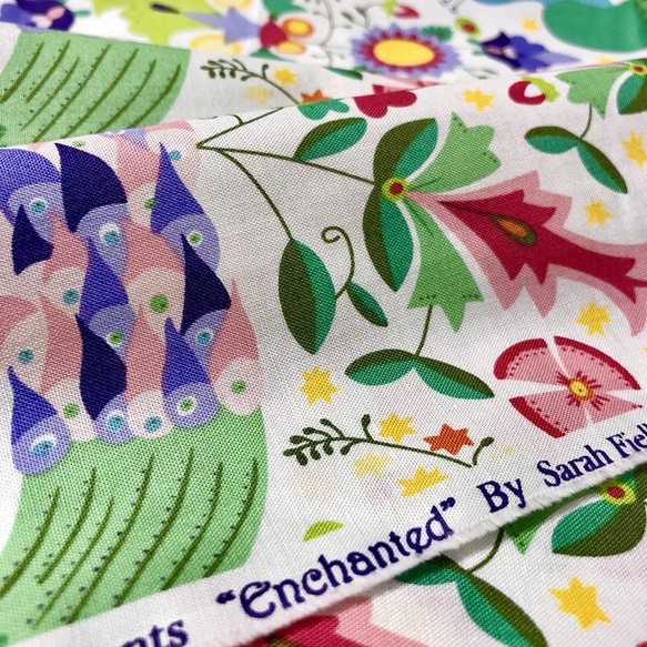 【enchanted B】 Windaham Fabrics 木製ファブリックパネル SM 3枚目の画像