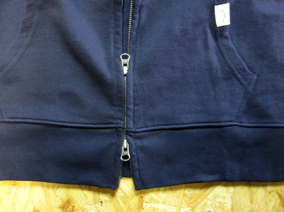 Thrills! Spills! Zip Parka Navy 3枚目の画像