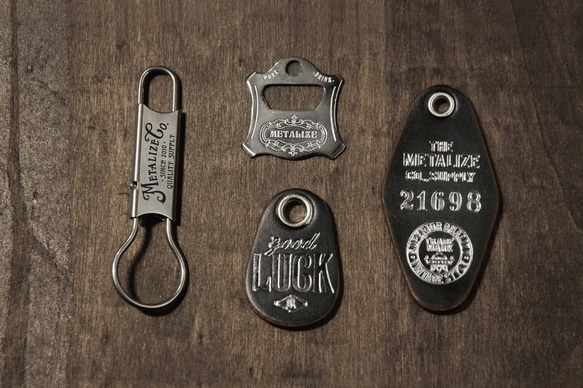 Good Luck Leather Key Tag Leather branded silver 4枚目の画像