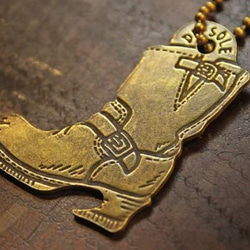 "There is a snake in my boot" Brass Opener Keyring 5枚目の画像