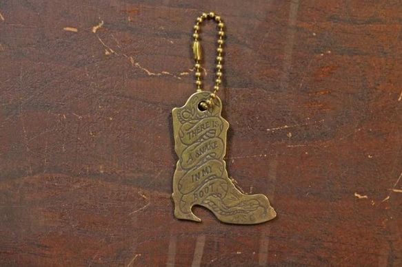 "There is a snake in my boot" Brass Opener Keyring 8枚目の画像