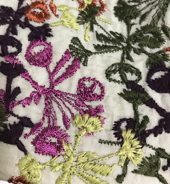 「creema限定」がま口ポーチ pjc刺繍「月見草」⑤ 5枚目の画像