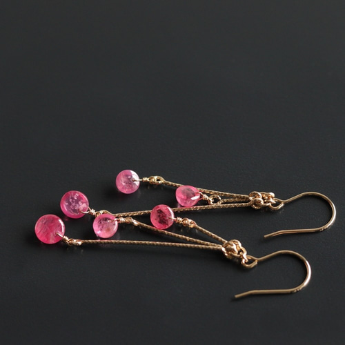 モナカジュエリー　ルビー片耳ピアス monaka モナカジュエリー ピアス 片耳 サンゴ エメラルド K18