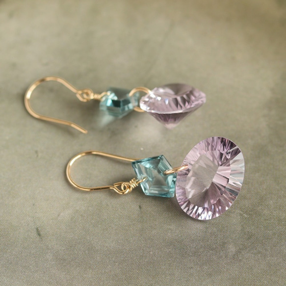 A) 凹形切割粉色紫水晶和倫敦藍托帕石耳環（耳環可更換） 第3張的照片
