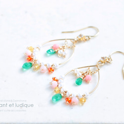 コロンビア産エメラルドの夏色の華やぎシャンデリアピアス/pierced earrings or ear-clips 1枚目の画像