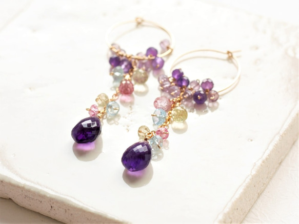 鮮豔的繡球花彩色箍耳環*紫水晶（耳環多變） 第2張的照片