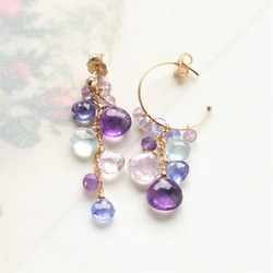 紫水晶繡球花顏色不對稱耳環（可更換耳環） 第1張的照片