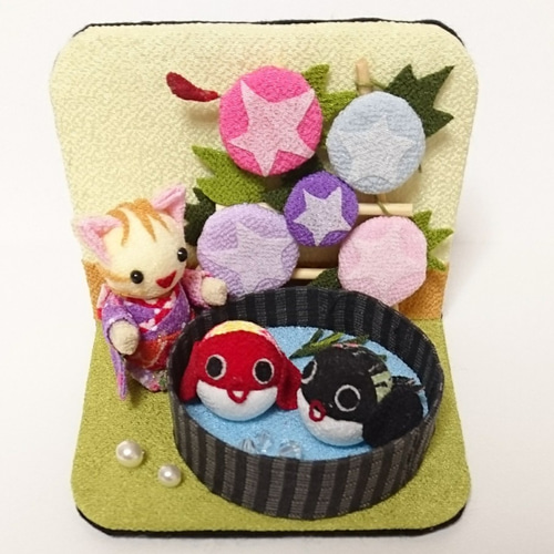 ちりめん細工「可愛い花火ねこちゃんとスイカ」 その他置物 黒