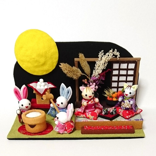 ちりめん細工☆まんまるお月様と小さなお地蔵様☆ - メルカリ