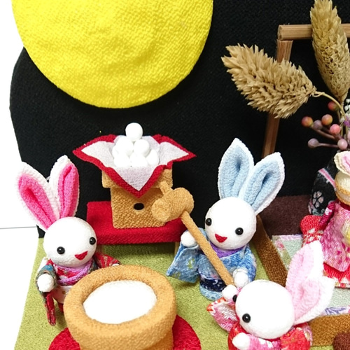 ちりめん細工☆まんまるお月様と小さなお地蔵様☆ - メルカリ