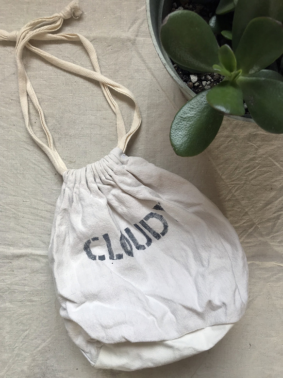 【sold out】ヴィンテージフランス軍リネンのリメイク・パーソナル エフェクツバッグ【CLOUDY】 4枚目の画像