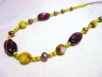 ぽっちゃりさんに　ヨーロッパアンティークガラスネックレス⑨