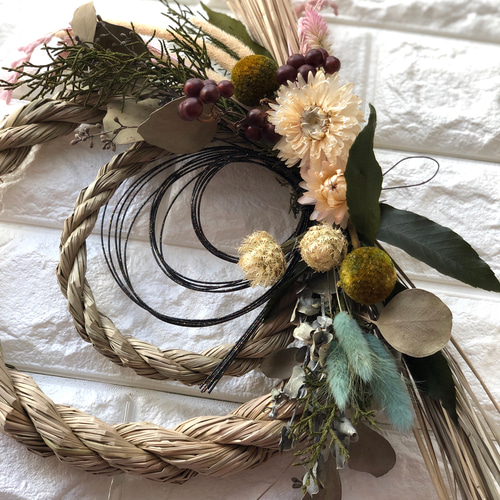 新作☆いまどき！ドライフラワーのお正月のしめ飾り 〜しめ縄の後は