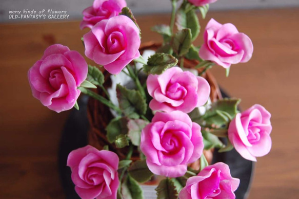 ◆粘土のお花◆　薔薇・・・ピンク　高さ約25センチ　B574 5枚目の画像
