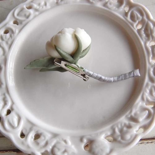 ホワイトフラワーブローチ FOXEY フォクシー BROOCH 