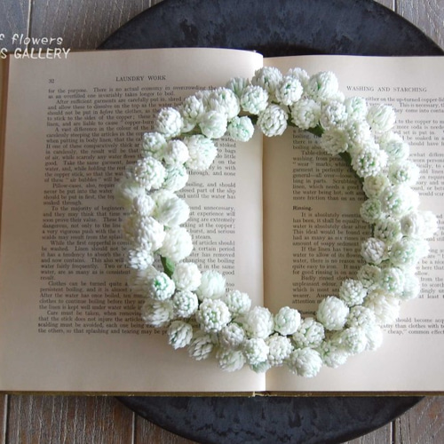 シロツメクサの花冠リース』直径約19センチ S378 リース Old-Fantasy