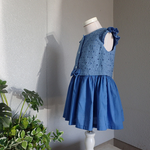 コットンレースのワンピース 90センチ ・夏のお出かけ・スカイブルー  