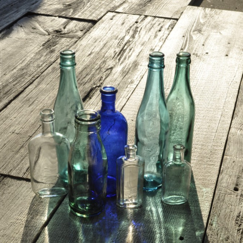 アンティーク・リメイク商品】平たいアンティークボトル 一輪挿し