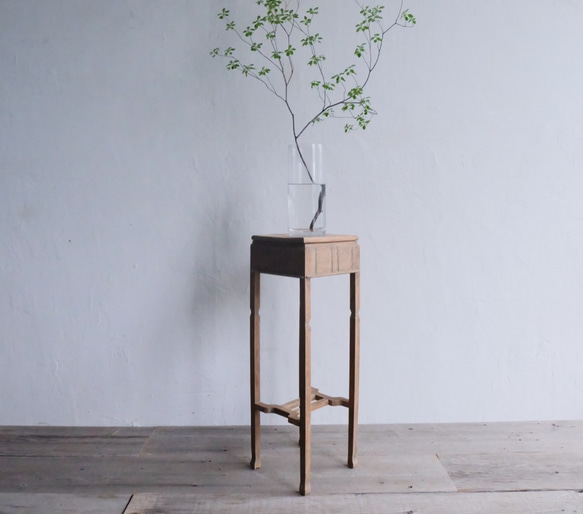 ICCA】 木製花台 脚付 アンティーク 古道具 インテリア アンティークの