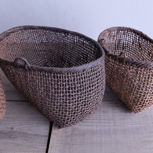 アンティーク籠アケビ