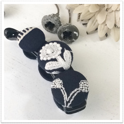 484☆ミナペルホネン☆くるみボタンのバレッタ☆ハンドメイド☆ヘア