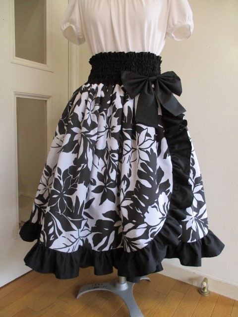 新品　フリル　パウスカート　76 フラダンス 2段フリル パウスカート 73cm丈 カヒコタパ柄 レッド