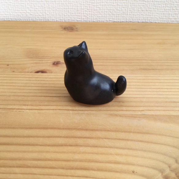 小さなねこたち白と黒(箸置きにも) 5枚目の画像