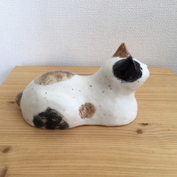 陶器の大きな三毛猫 5枚目の画像