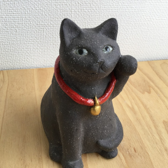 陶器の黒いまねき猫 5枚目の画像