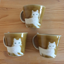 白猫ととら猫のマグカップ 5枚目の画像