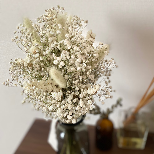 ドライフラワー かすみ草いっぱいのふんわりスワッグ