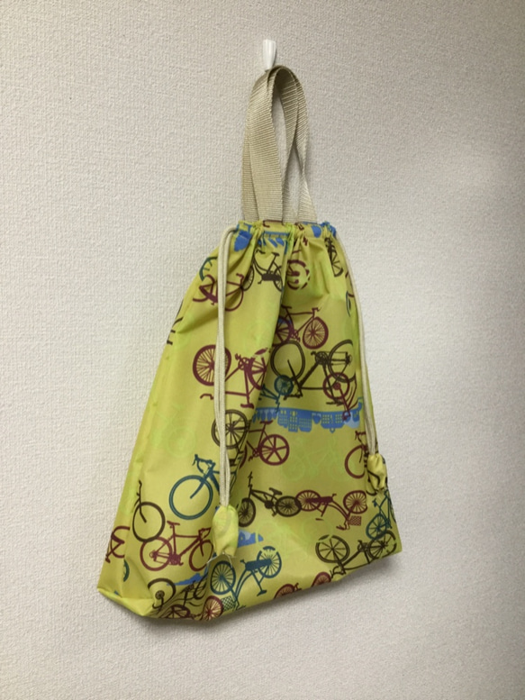 negoland 【入園入学】黄色自転車柄体操服袋、お着替え袋(巾着袋、プールバッグ、ナイロン巾着、ナイロン、撥水生地) 2枚目の画像