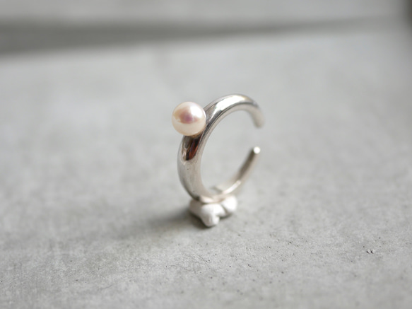 0008 ear cuff  SV925×pearl -YOSHIMI NOGUCHI JEWELRY- 3枚目の画像