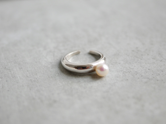 0008 ear cuff  SV925×pearl -YOSHIMI NOGUCHI JEWELRY- 5枚目の画像