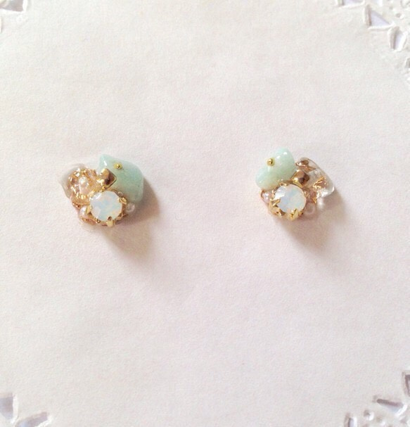 shabby  gold /earring/pierce 2枚目の画像