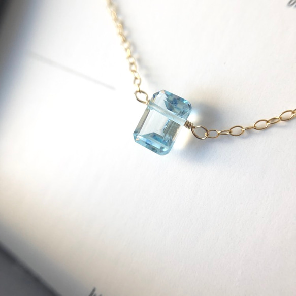 14kgf　Natural stone　rectangle Necklace  スカイブルートパーズ 3枚目の画像