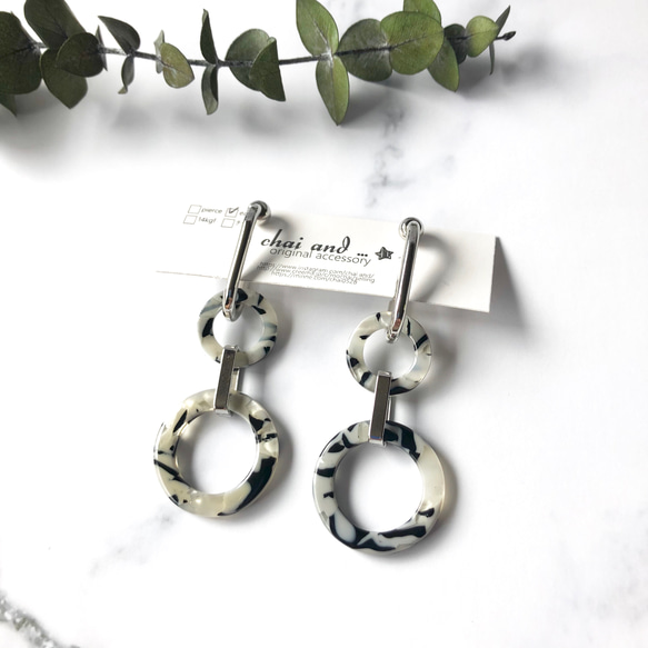 チャンキーフープ 　大理石　earring/pierce 2枚目の画像