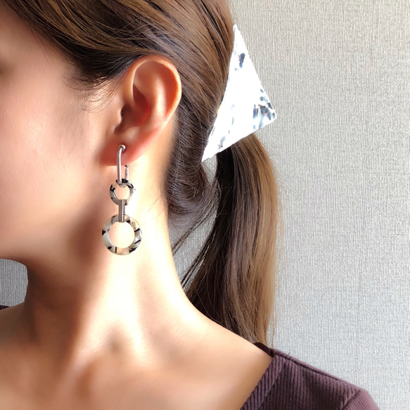 チャンキーフープ 　大理石　earring/pierce 5枚目の画像