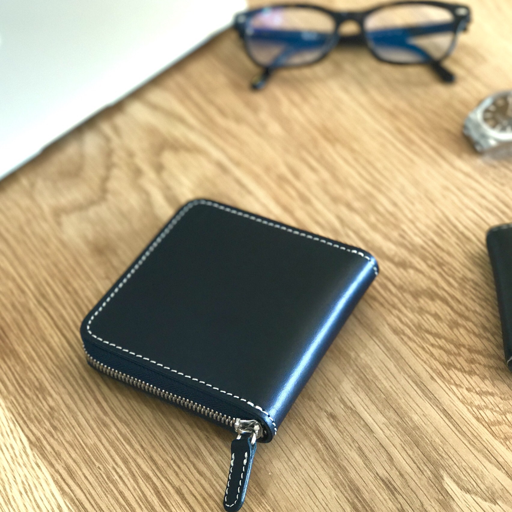 ＊イタリアンレザーブッテーロのラウンドファスナーハーフウォレット