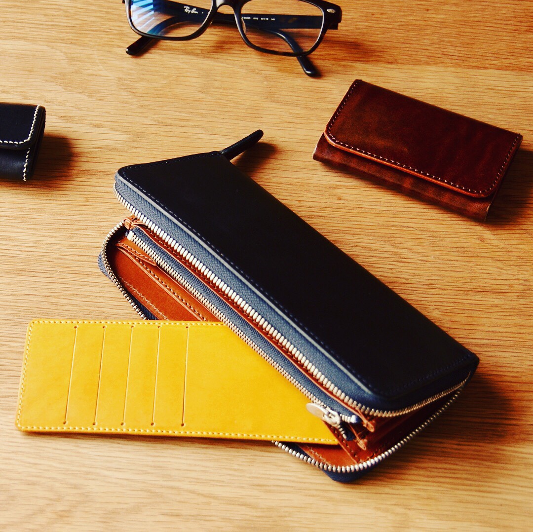 インナーカードケース ブッテーロ15色よりお好きなカラーでお作りします。