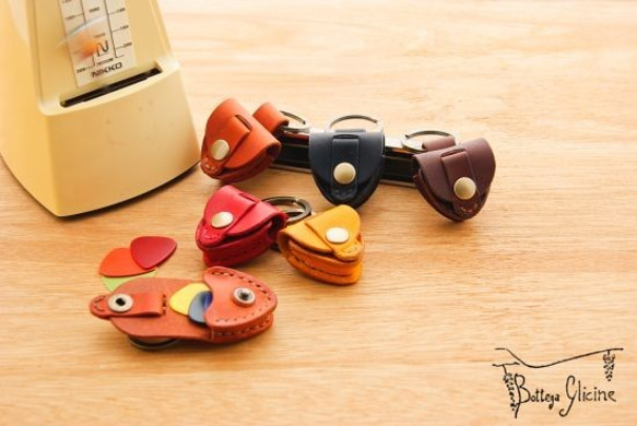 ピックケース / Pick Case 本革 ギターアクセサリー 贈り物として好評