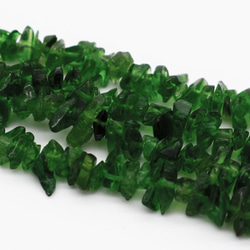 クロムダイオプサイト 細石 3g 透輝石 3~7mm グリーン系 緑 天然石 カラーストーン 5枚目の画像
