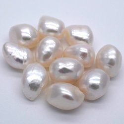 高品質バロック淡水パール 大粒 3粒【縦:11mm~12mm/横:9mm~10mm】本真珠 ボタン パーツ 2枚目の画像