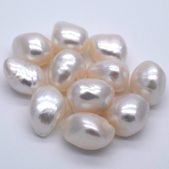 高品質バロック淡水パール 大粒 3粒【縦:11mm~12mm/横:9mm~10mm】本真珠 ボタン パーツ 2枚目の画像