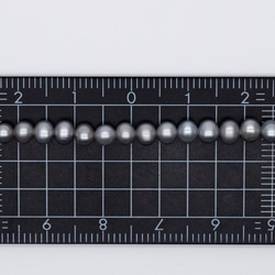 連40cm 極小 淡水パール シルバーグレー系 ポテト セミラウンド 3.5~4mm*4~4.5mm 小粒 5枚目の画像