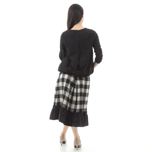 ウールガーゼ　白黒チェック柄ギャザースカート 4枚目の画像