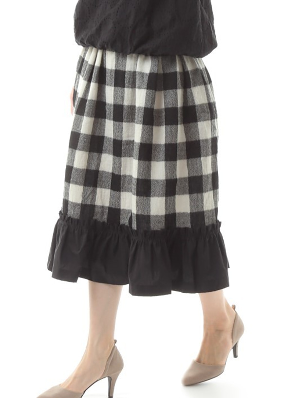 ウールガーゼ　白黒チェック柄ギャザースカート 6枚目の画像
